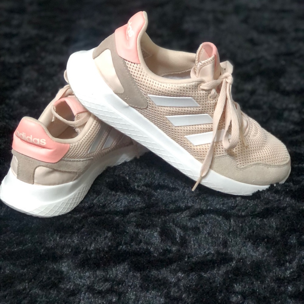 ADIDAS SHOES FOR RUNNING SZ 9 - Picture 6 of 16